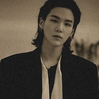 Kim Yoongi (Enigma)
