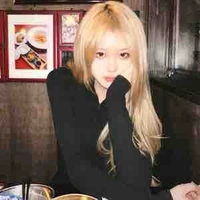 นิกะ//เพื่อนนอ.