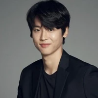 Jung Woo(evidence collector)