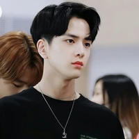 คิง(แฝดพี่)
