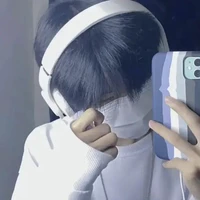 ลิลี่(กระหรี่)