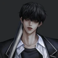 Stephanie 👑 (rare dominant omega)