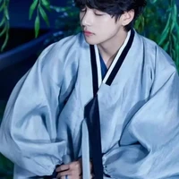 Kim Taehyung (MC)