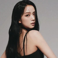 Elvira Mahadewi