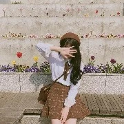 Syella Kamal Huening
