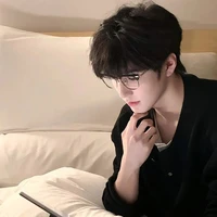 พันเพลิง / พระเอก