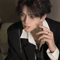 ขุน พ่อหยาง,กิต