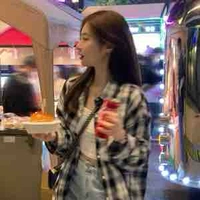 เจน(นางเอก)