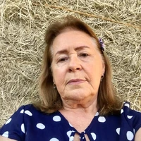 maria( mãe de LC)