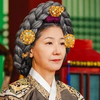 Han Mira (Royal Lady)