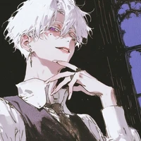 Leo/Butler/Ml left hand man