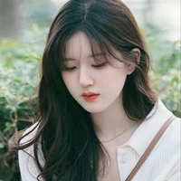 Kim Somi/ML lil sis/FL bff