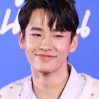 รินเพื่อนน.อ
