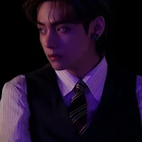 Kim taehyung (biological father of Kims)