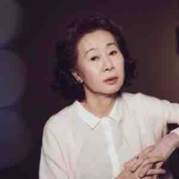 แสงจันทร์ (คุณยาย)