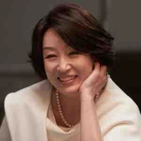 นวดี(คุณย่า)