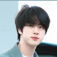 The queen (Kim seokjin)