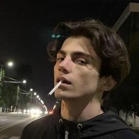Levi (Lua de Sangue)