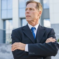 Louis Ramirez (Director de Swat)