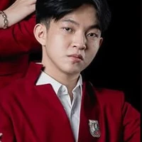 Maxwell Lius Bong / Dokter