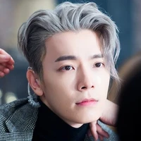 Jung Donghae ( Nenek )
