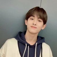 Choi Winwin (Mama)