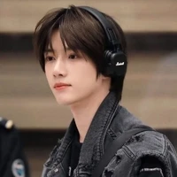 Kim bomgyu(Kk ipar taehyung/istri nico)