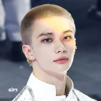 Hwang Hyunjin