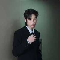 หลี่หนิง(น.อ.ร่างจริง)
