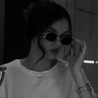 [FL Mom] Emma Jones/Master Hacker