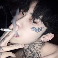 เปเปอร์//พี่นายเอก