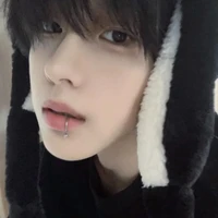 หอม .นายเอก