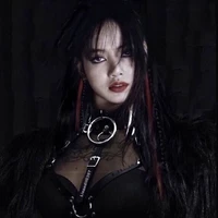 Lisa ( Vampira )
