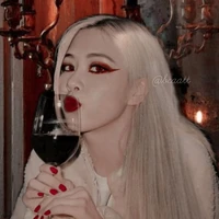 Rosé ( Vampira )
