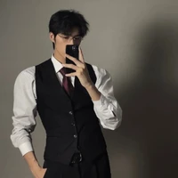 ไซม่อน(นักดนตรี+พระเอก)