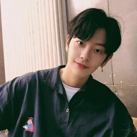 พนักงานชงน้ำ