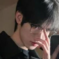 ลูคัส(น.อ)