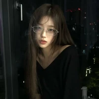 ซูเหริงนิง[เลขาพระเอก]