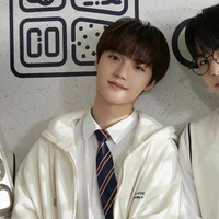 Jung (park)Revin Alexander
