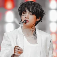 Kim taehyug Omega dominante