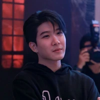 Ray (khaotung)