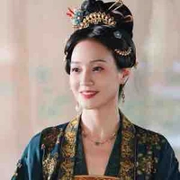 ฮูหยินหลี่เหมยลี่(แม่ถิงถิง)
