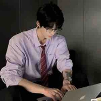 คิม🧑🏻‍💻💜