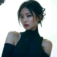 Kim Jennie/omega/tae cousin/23