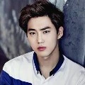 suho ( assisten jk+ Kepsek )