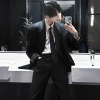 อีธาน𝔼𝕥𝕙𝕒𝕟👑🐺