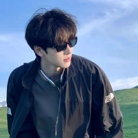 ไทเลอร์𝕋𝕪𝕝𝕖𝕣🌙