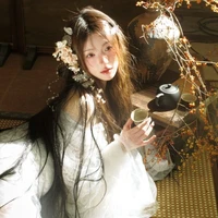 อลิซ(นางเอก)