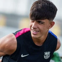 Marc Bernal (17)