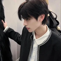 ลีวาย(นอ.+อายุ20👑)